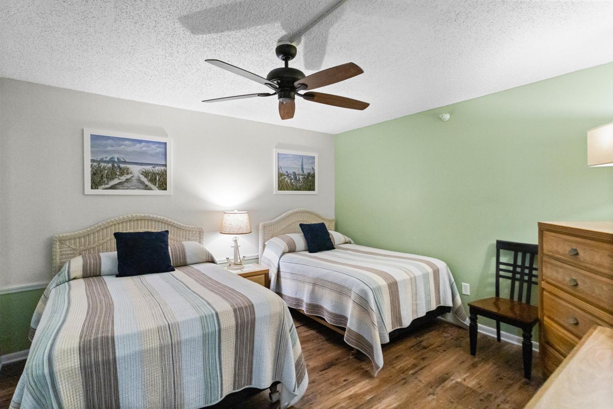 Fifty Gulfside Condominiums Clearwater Beach Exterior foto